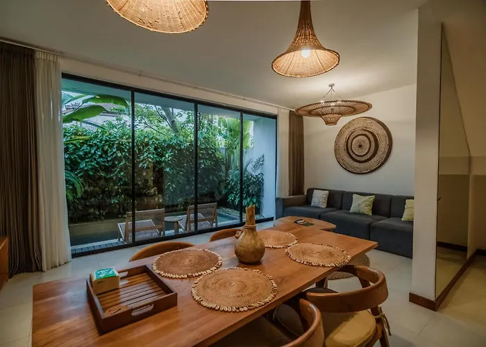 Premier Umalas Villa